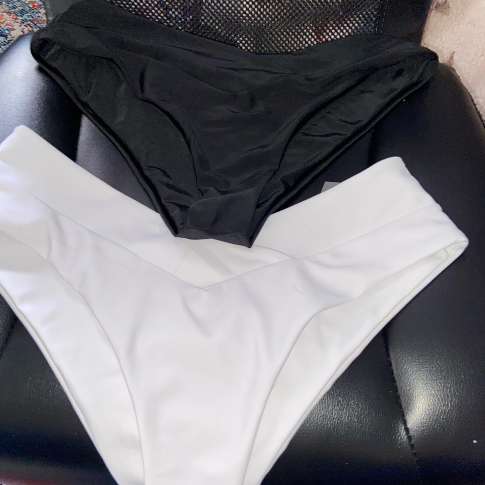 Bikini bottoms